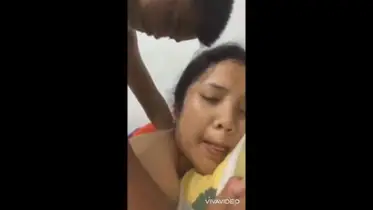 Aksi Panas Sendirian di Rumah Viral Nagih